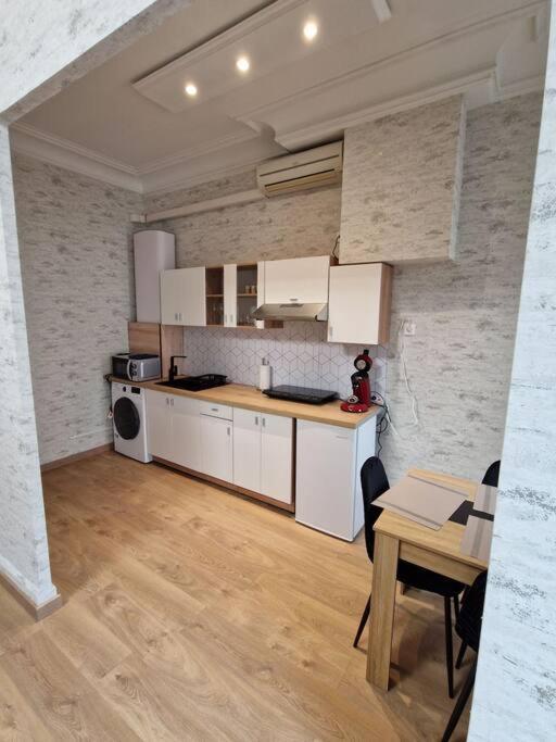 Appartement Au Coeur De La Ville Chalon-sur-Saône Εξωτερικό φωτογραφία